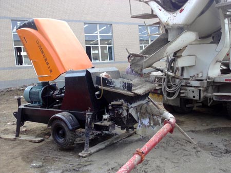 細石混泥土泵對軟管的要求